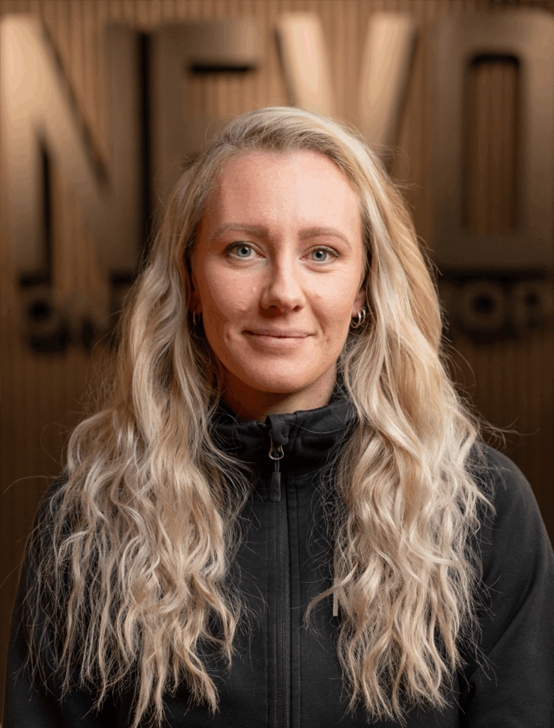 Kontakt | Nina Niemelä | Nevo Maskin